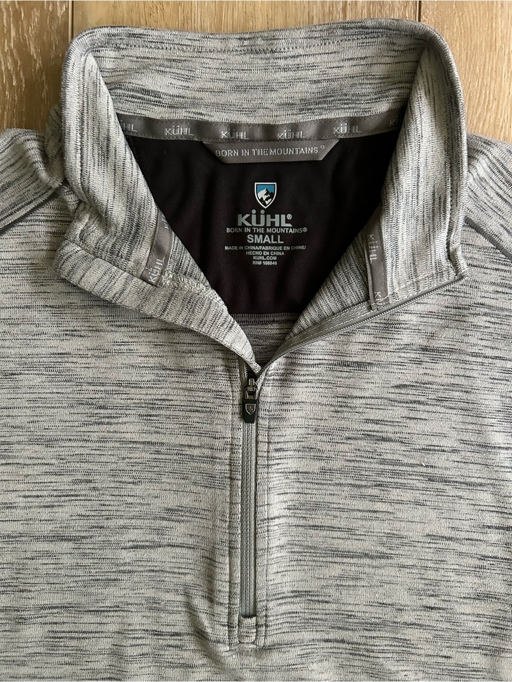 KUHL Men's Heather Gray Quarter-Zip Base Layer Sweater - Light Gray Striated